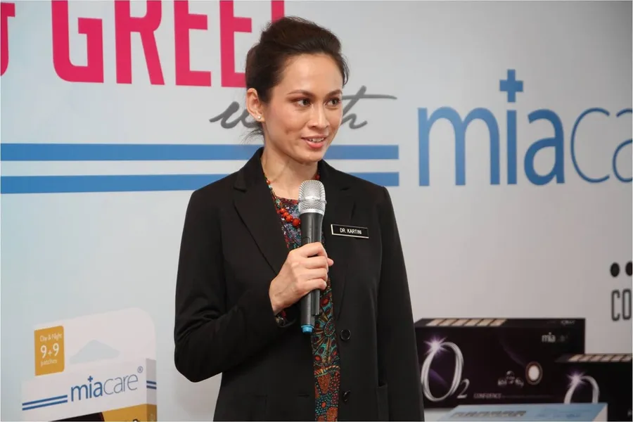 Dr Kartini speaking at a community health event